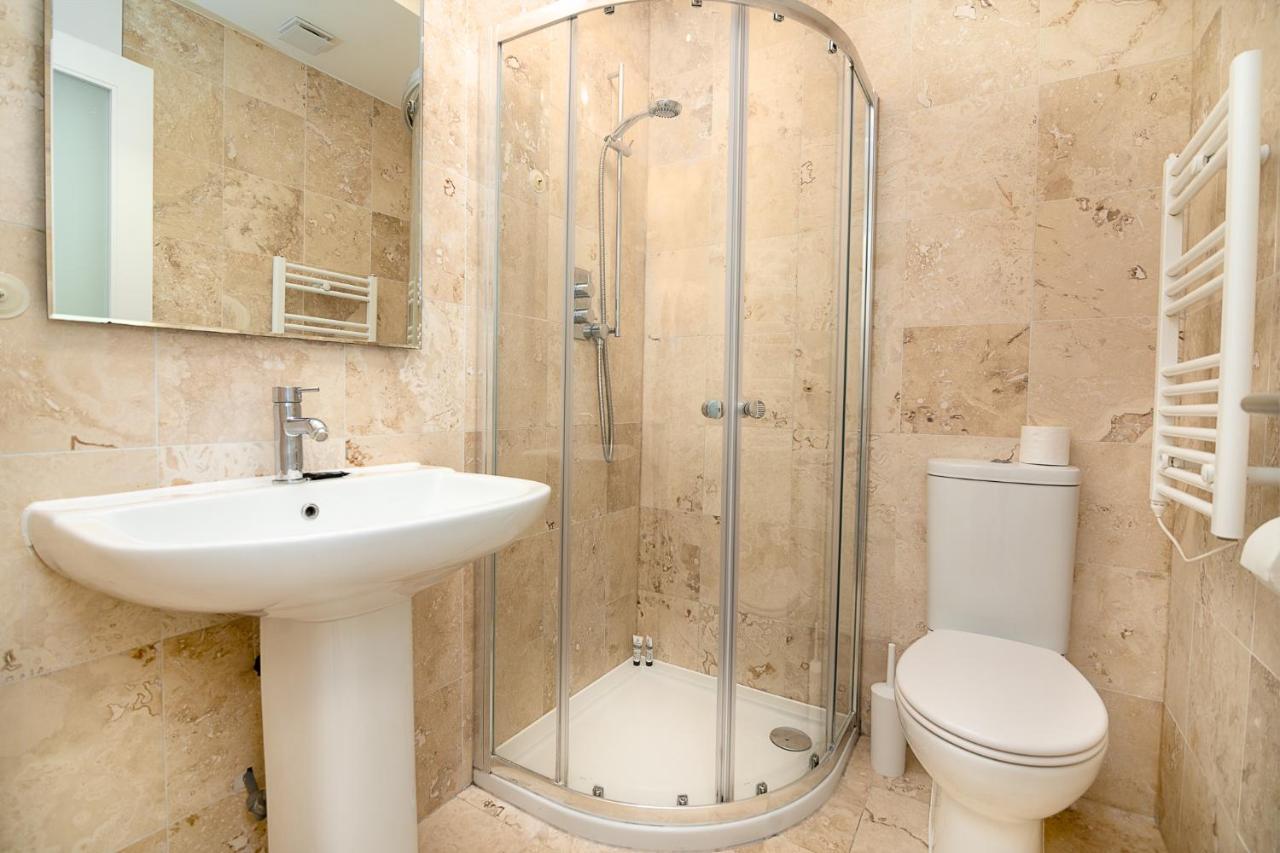 Apartmán Modern 1 Bed Flat For Up To 2 People In Holborn, London With Free Wifi Exteriér fotografie